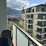 Lunara Vlorë