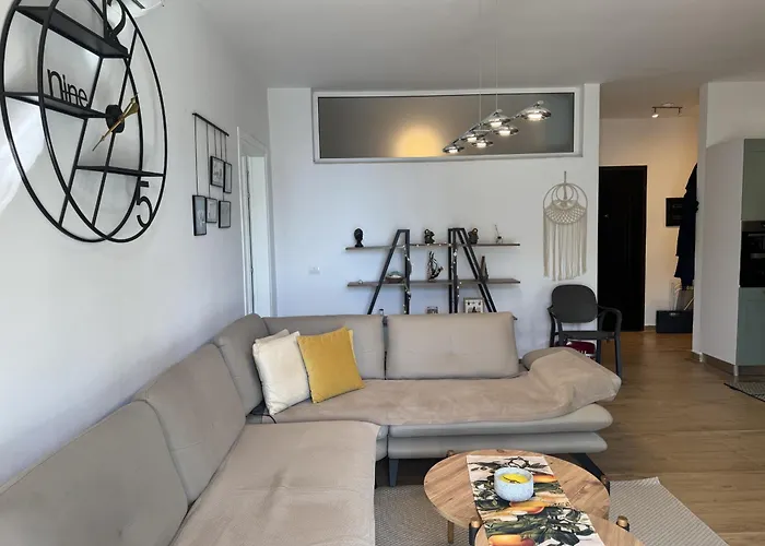 Lunara Apartament *