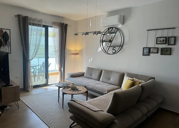 Lunara Apartament *
